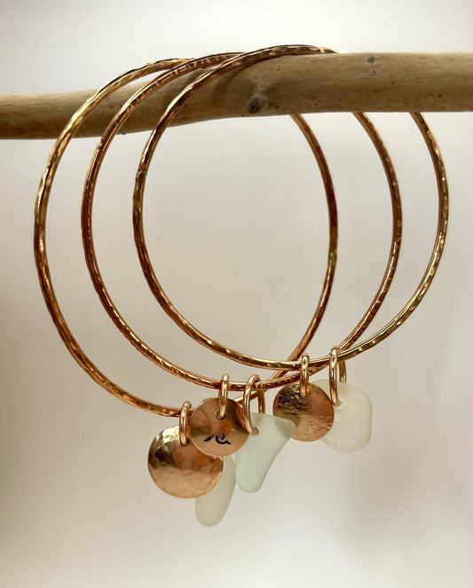 Hammered bronze sea glass charm bangle