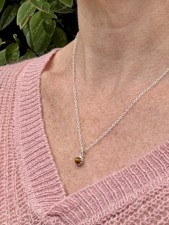 Copper Oak Leaf & Gemstone Acorn Necklace – wear 3 ways
